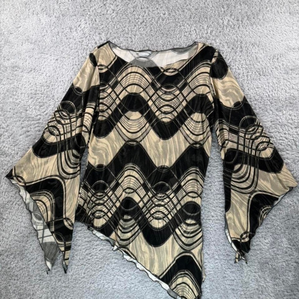 Rave black and cream asymmetrical top